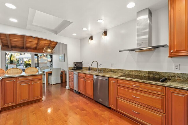 Photo - 16936 Via De Santa Fe