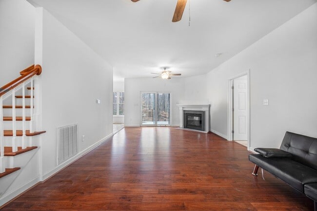 Photo - 4 Pasture Cir