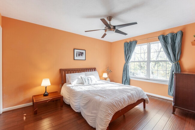 Photo - 110 Chisholm Pl