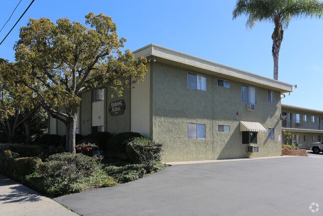 Photo - Amherst Aztec Apartments