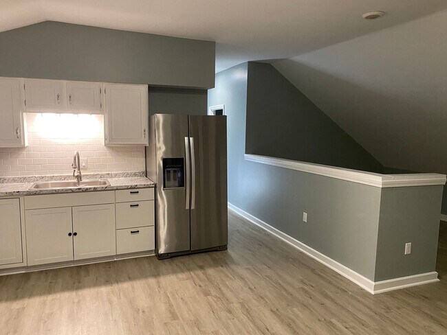 Photo - 515 Hollis Rd Unit 1