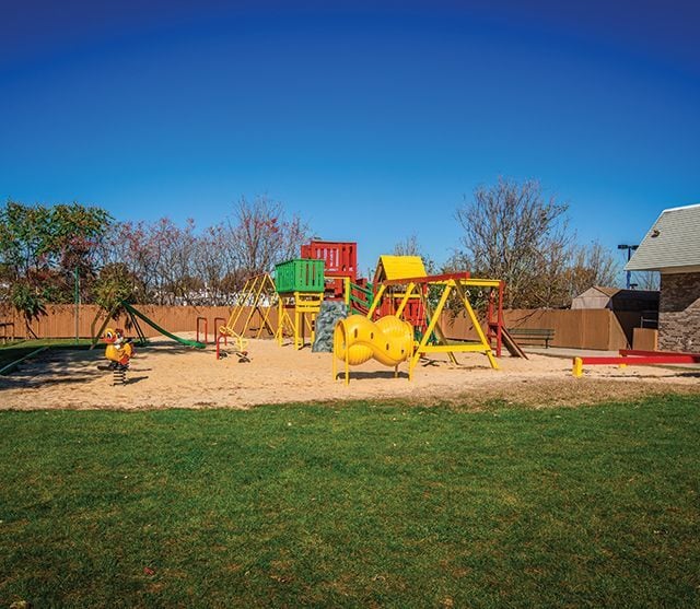 Photo - Shillington Commons Apartments