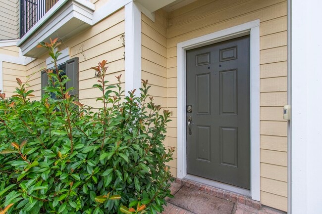 Photo - 1213 Nagle St