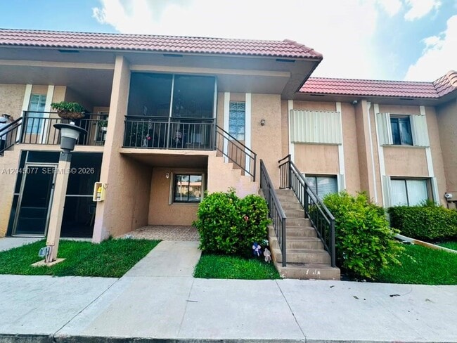 Building Photo - 197 Lakeview Dr Unit 105