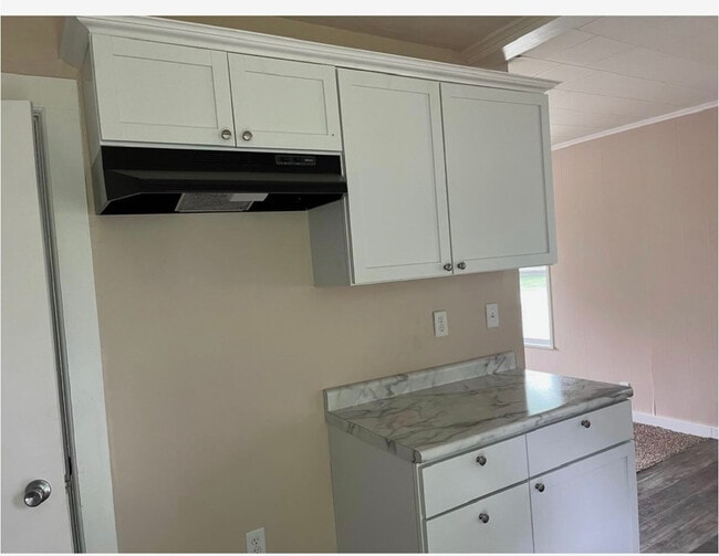 Photo - 132 Milton St