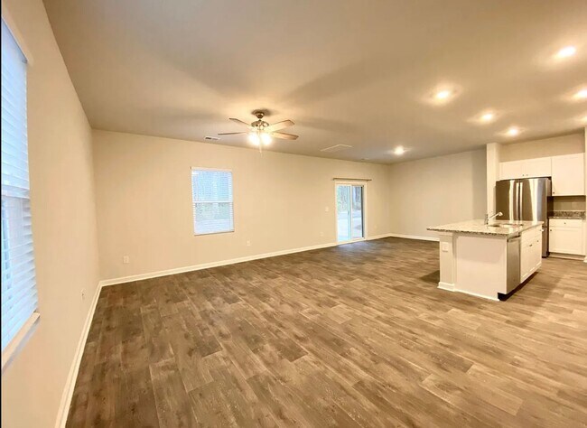 Photo - 4 Bed 3 Bath Single Family Home