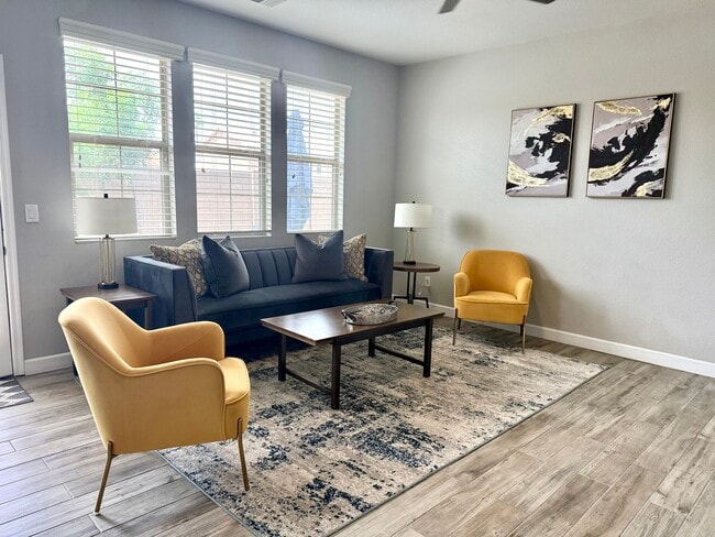 Photo - 3708 E Kerry Ln