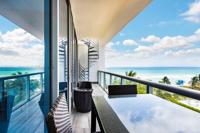 Building Photo - 6799 Collins Ave Unit 507 Rental