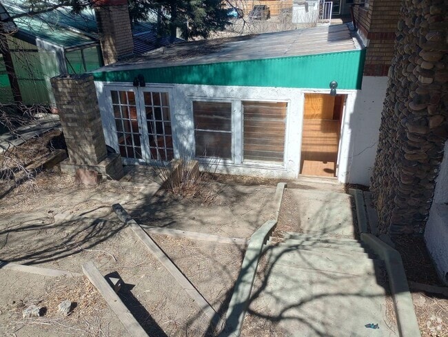 Building Photo - 817 W Colorado Ave Unit Downstairs Rental