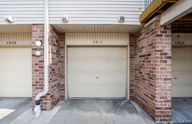 Photo - 1956 Campau Farms Cir