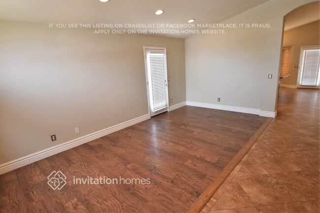 Photo - 6943 E Lakeview Ave