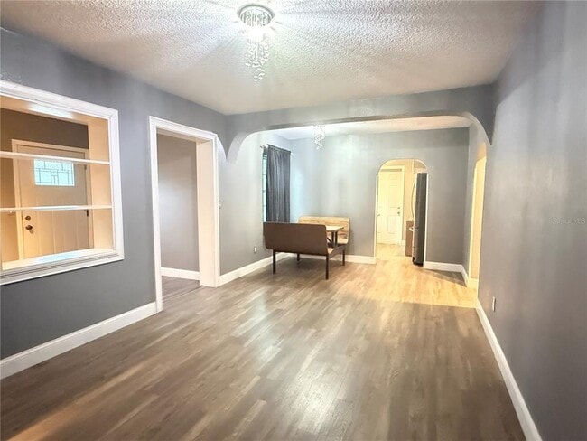 Photo - 644 Indiana St