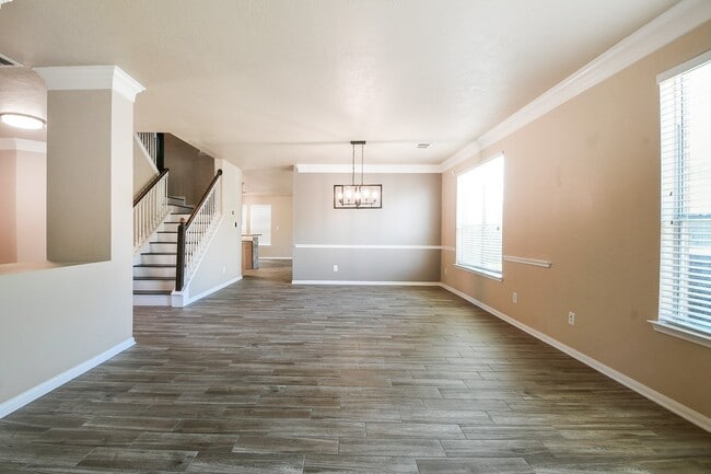 Photo - 5410 Linden Grove Ct