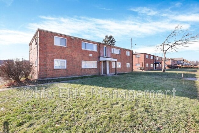 Photo - 3605 Cushing Dr