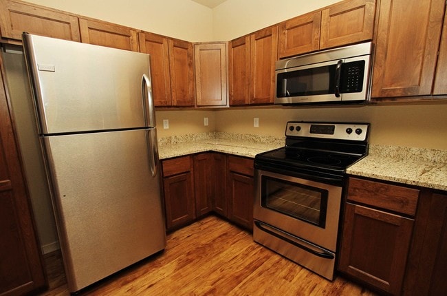 Kitchen - Park Place Plaza