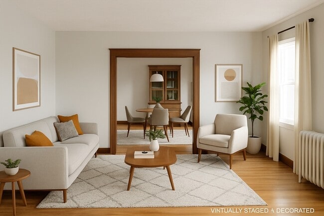 Building Photo - 90 Boylston St Unit 1