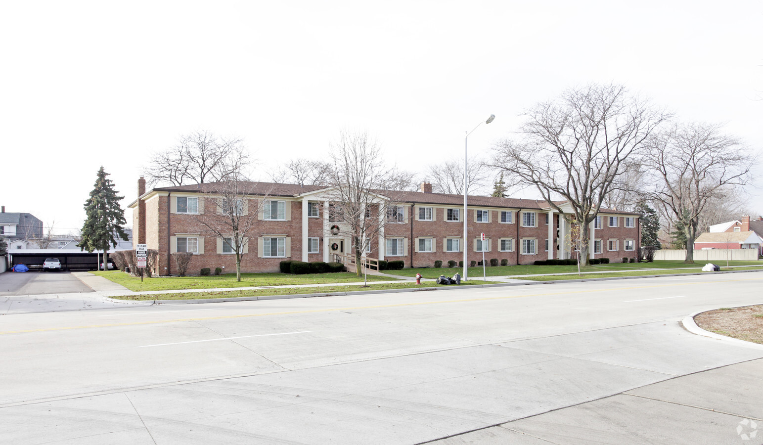 Photo - Villa Rose Apartments