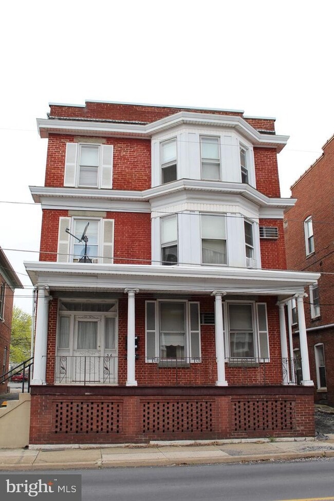 Building Photo - 36 S Potomac St Unit #2