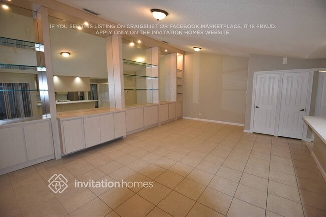 Photo - 7404 Geminata Oak Ct