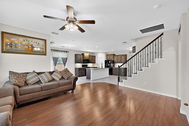 Building Photo - 9137 Grovehurst Rd