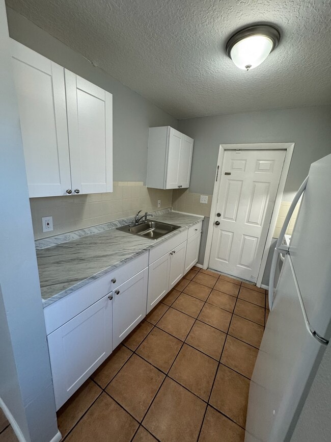 Photo - 1429 22nd Ave E