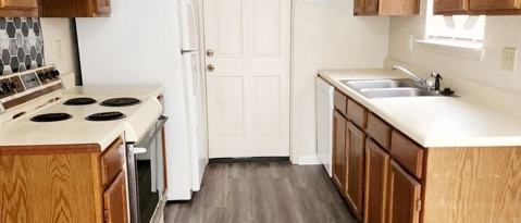 Photo - 2010 Dickens Dr