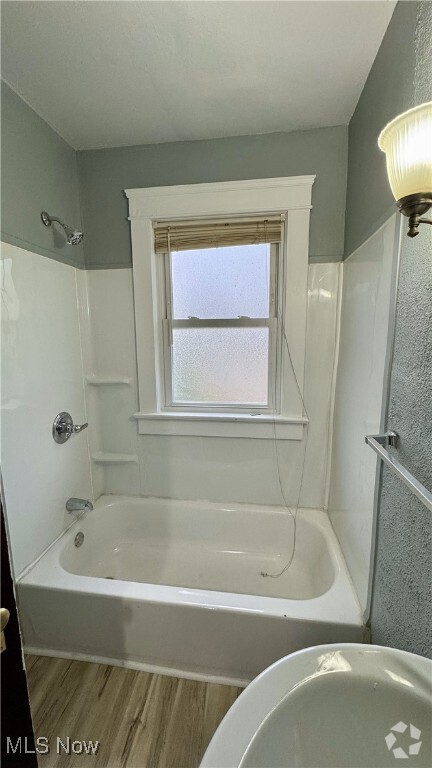 Building Photo - 770 E 91st St Unit RIght Rental