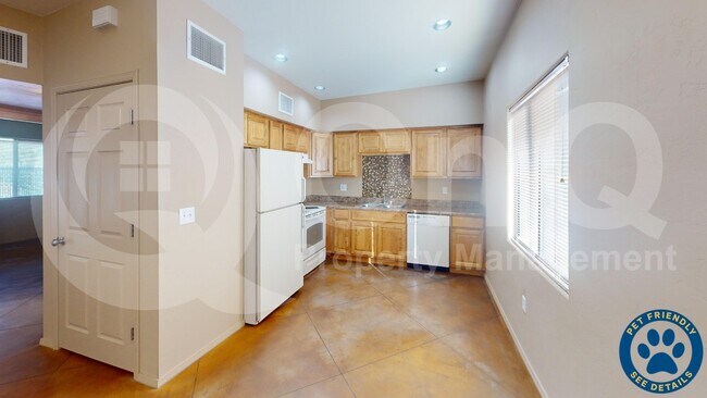 Building Photo - 4017 N Stone Ave