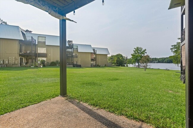 Photo - 119 Riverbend Dr