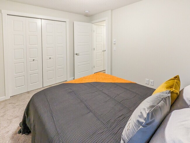 317 Cranbrook Square SE Unité SI ID1346041P