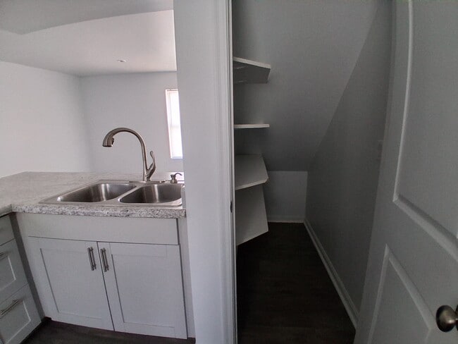 Kitchen Pantry