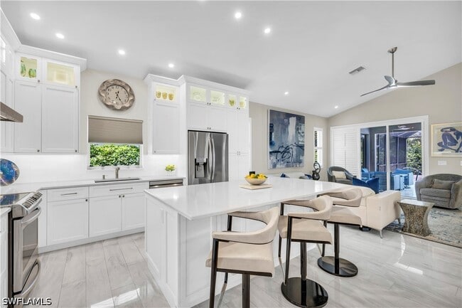 Photo - 513 96th Ave N