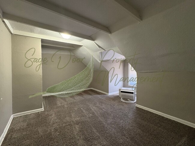 Photo - 102 Kansas City Ave S