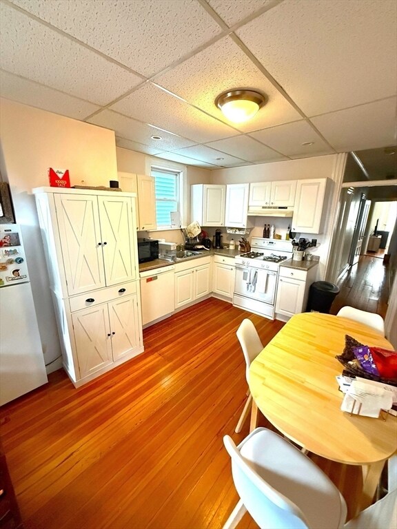 Photo - 667 E 8th St Unit 1