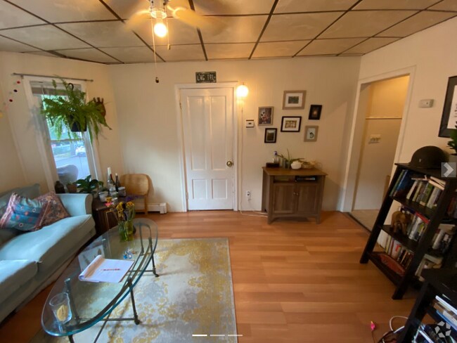 Building Photo - 50 Gorham St Unit 1 Rental