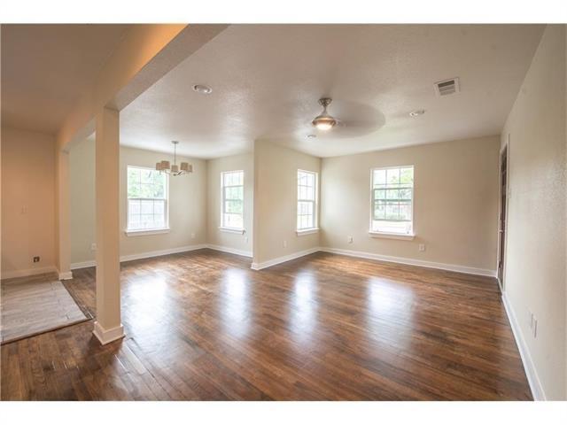 Photo - 3553 Mission St