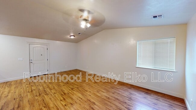 Photo - 279 Country Club Pkwy Unit 2B