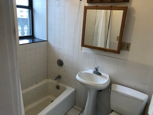 Photo - 1254 Commonwealth Ave