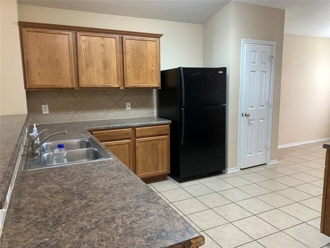 Photo - 2338 Green Meadows Ln