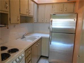 Photo - 2901 Polk St Unit 16