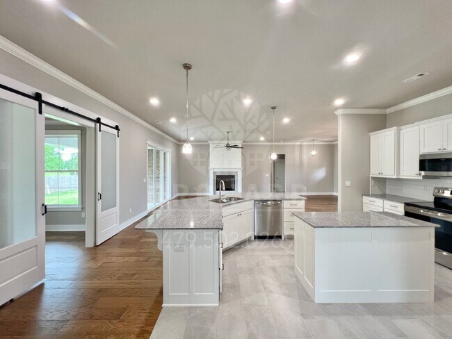 Tontitown - Single-Family Home- Stunning B... - Tontitown - Single-Family Home- Stunning B...