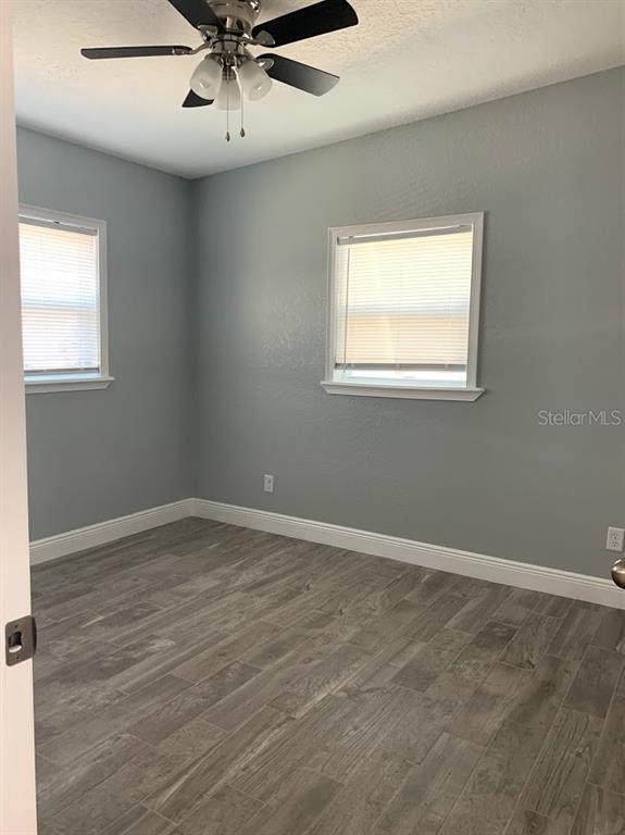 Photo - 415 W Lancaster Rd