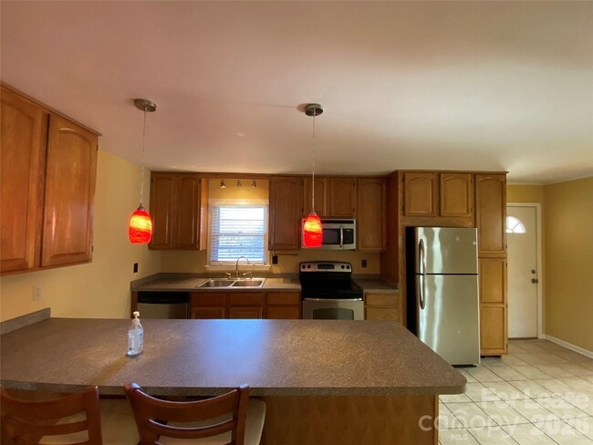 Photo - 203 Ratchford Farm Rd