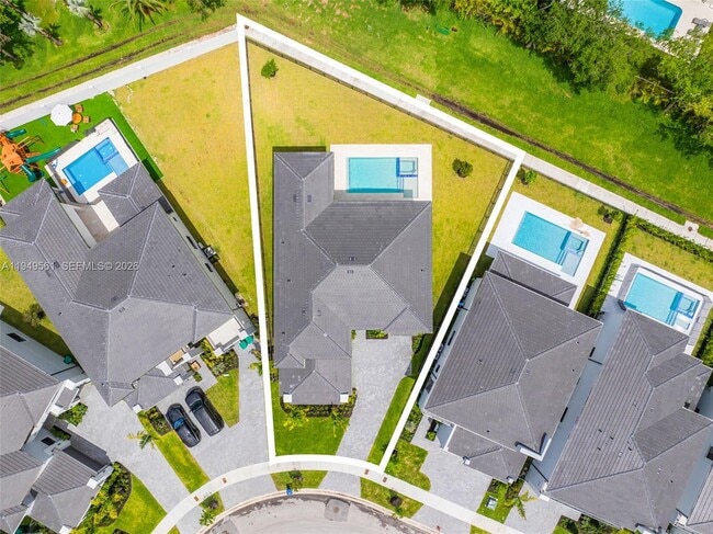 Photo - 19749 NE 16th Pl