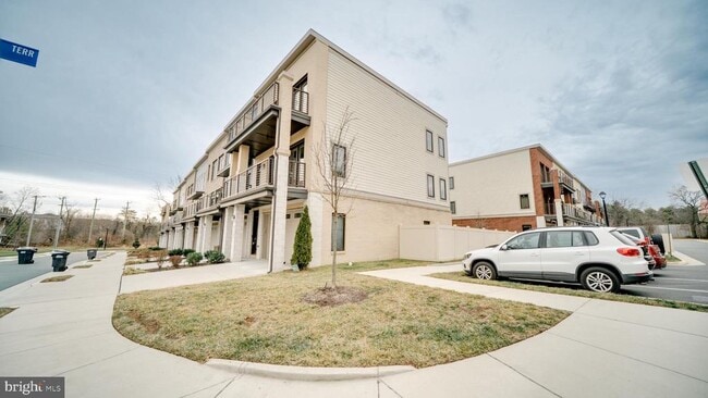 Photo - 43057 Pony Truck Terrace