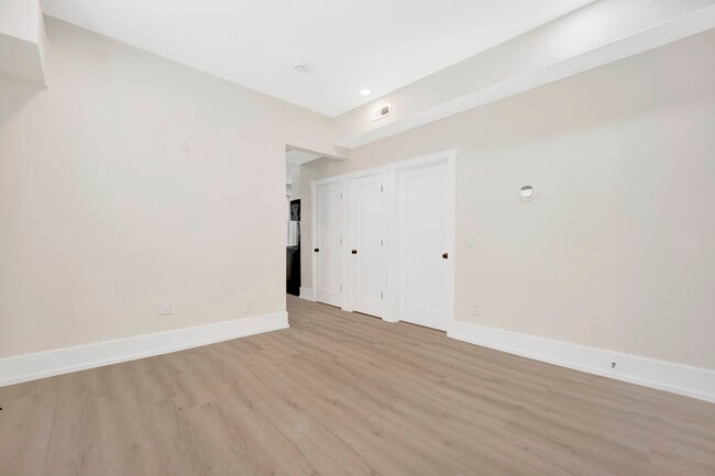 Photo - 944 N Damen Ave Unidad 2R