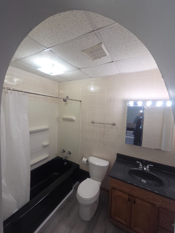 Photo - 340 W 24th St Apartment Unit 1