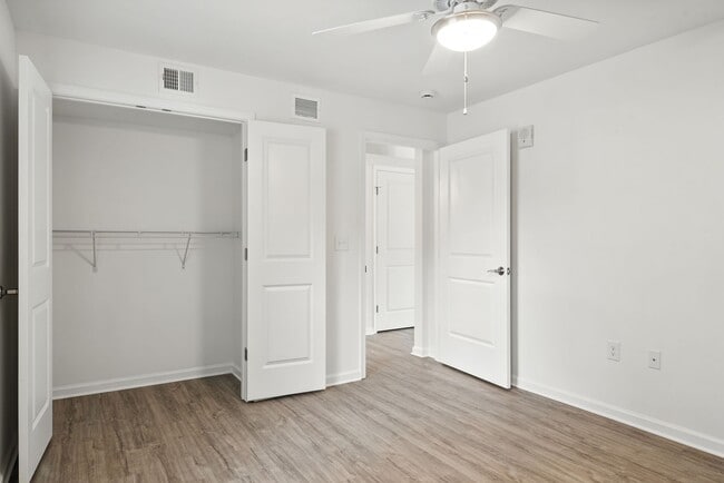 Photo - Diamond Court I & II