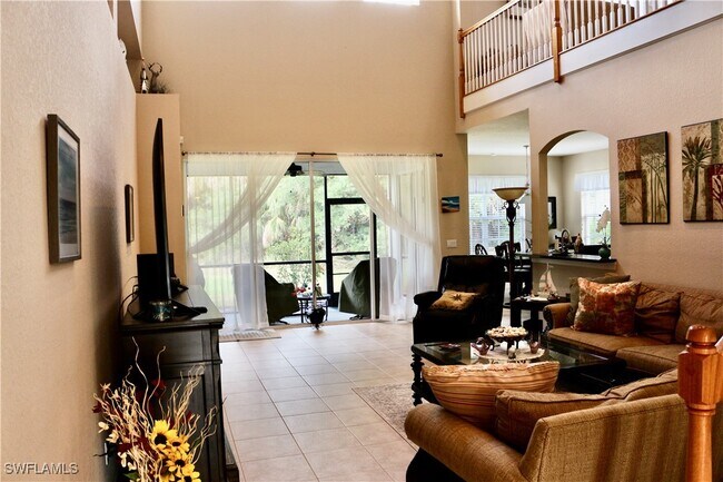 Photo - 15474 Los Reyes Ln