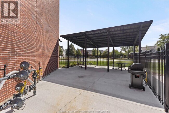 Photo - 3180 Meadowbrook Ln Unit 316